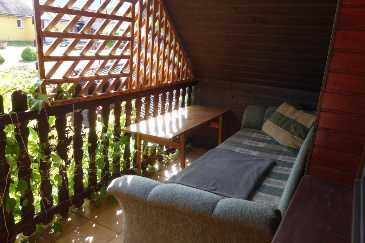 Hotel Pod Lipou à Dolní Brusnice Extérieur photo